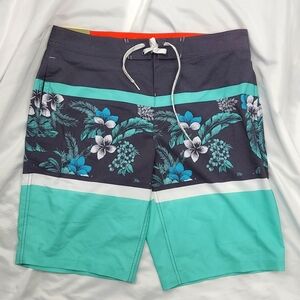 {Goodfellow} Swim trunks, board shorts, swimming